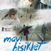  Προβολή ταινίας ΜΠΛΕ ΠΟΔΗΛΑΤΟ (MAVI BISIKLET) του Ουμίτ Κόρεκεν